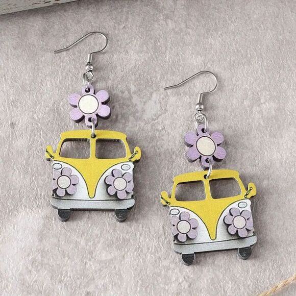 NIB- 2 sets ADORABLE VW Bus Earrings Hippie fun 60's retro Pink & yellow Cuties - Picture 4 of 5